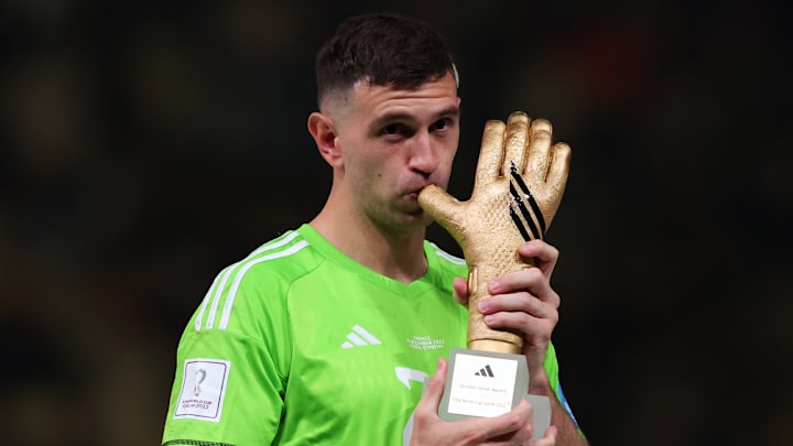 Emiliano Martinez est décidément limite sur le chambrage