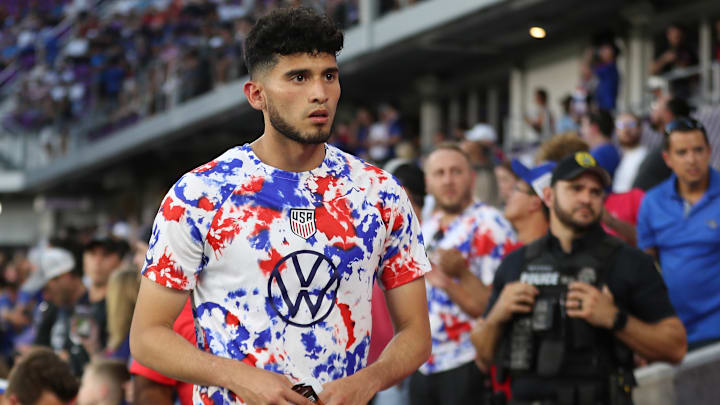 El delantero Ricardo Pepi fue sincero y aceptó que los Estados Unidos le dio un buen estilo de vida. El delantero Ricardo Pepi fue sincero y aceptó que los Estados Unidos le dio un buen estilo de vida.