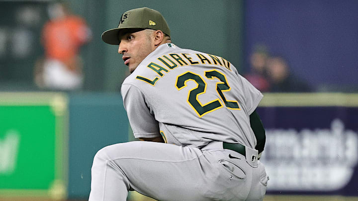 Oakland podría enviar a Ramón Laureano a los Azulejos