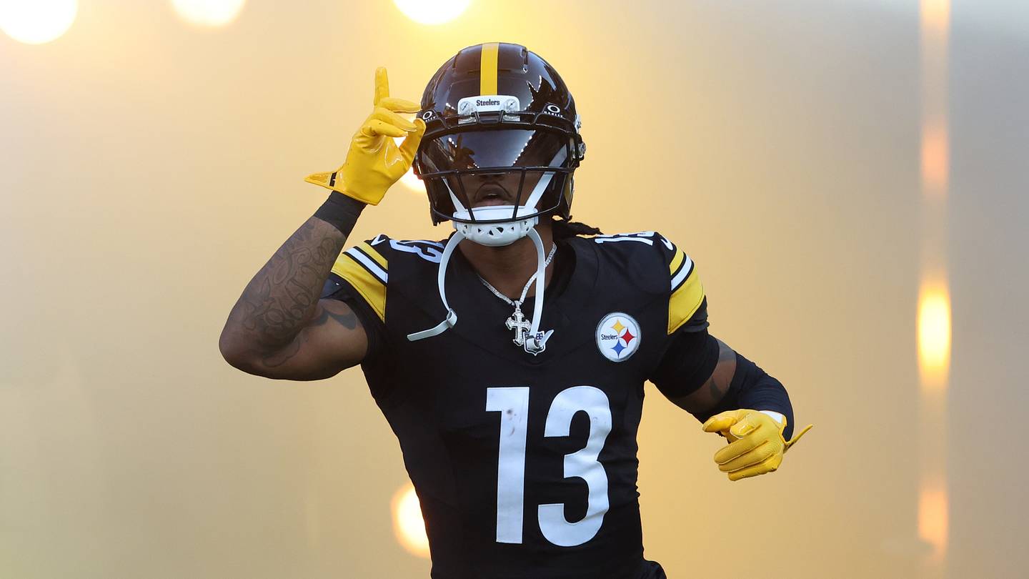 Fantasy Football Injury Update: Rico Dowdle Questionable, Potentially Increasing Jaylen Warren's Workload