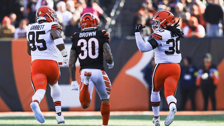 Jan 4, 2026; Cincinnati, Ohio, USA; Cleveland Browns linebacker Devin Bush (30) returns an interception for a touchdown against the Cincinnati Bengals during the first quarter at Paycor Stadium. Mandatory Credit: Katie Stratman-Imagn Images Jan 4, 2026; Cincinnati, Ohio, USA; Cleveland Browns linebacker Devin Bush (30) returns an interception for a touchdown against the Cincinnati Bengals during the first quarter at Paycor Stadium. Mandatory Credit: Katie Stratman-Imagn Images