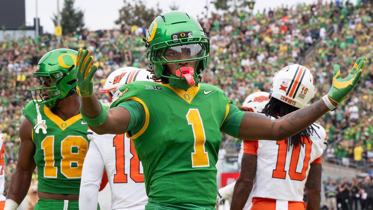 5 performances from last year Oregon would love to see again against Oklahoma State