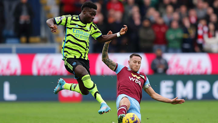 Burnley FC v Arsenal FC - Premier League Burnley FC v Arsenal FC - Premier League
