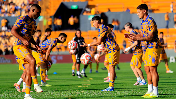Tigres UANL v Atletico San Luis - Torneo Apertura 2025 Liga MX