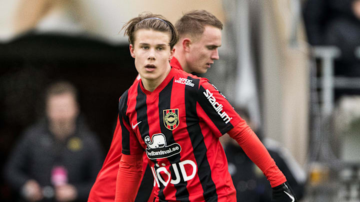 Love Arrhov wechselt an den Main