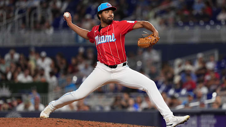Atlanta Braves v Miami Marlins