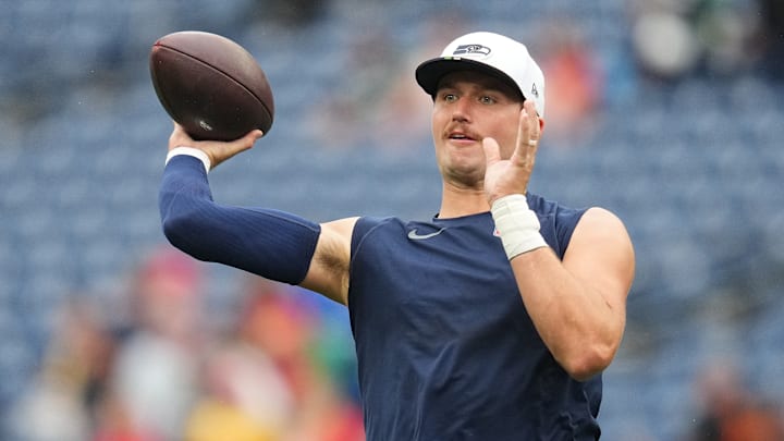 Kansas City Chiefs đấu với Seattle Seahawks - Vòng loại NFL 2025