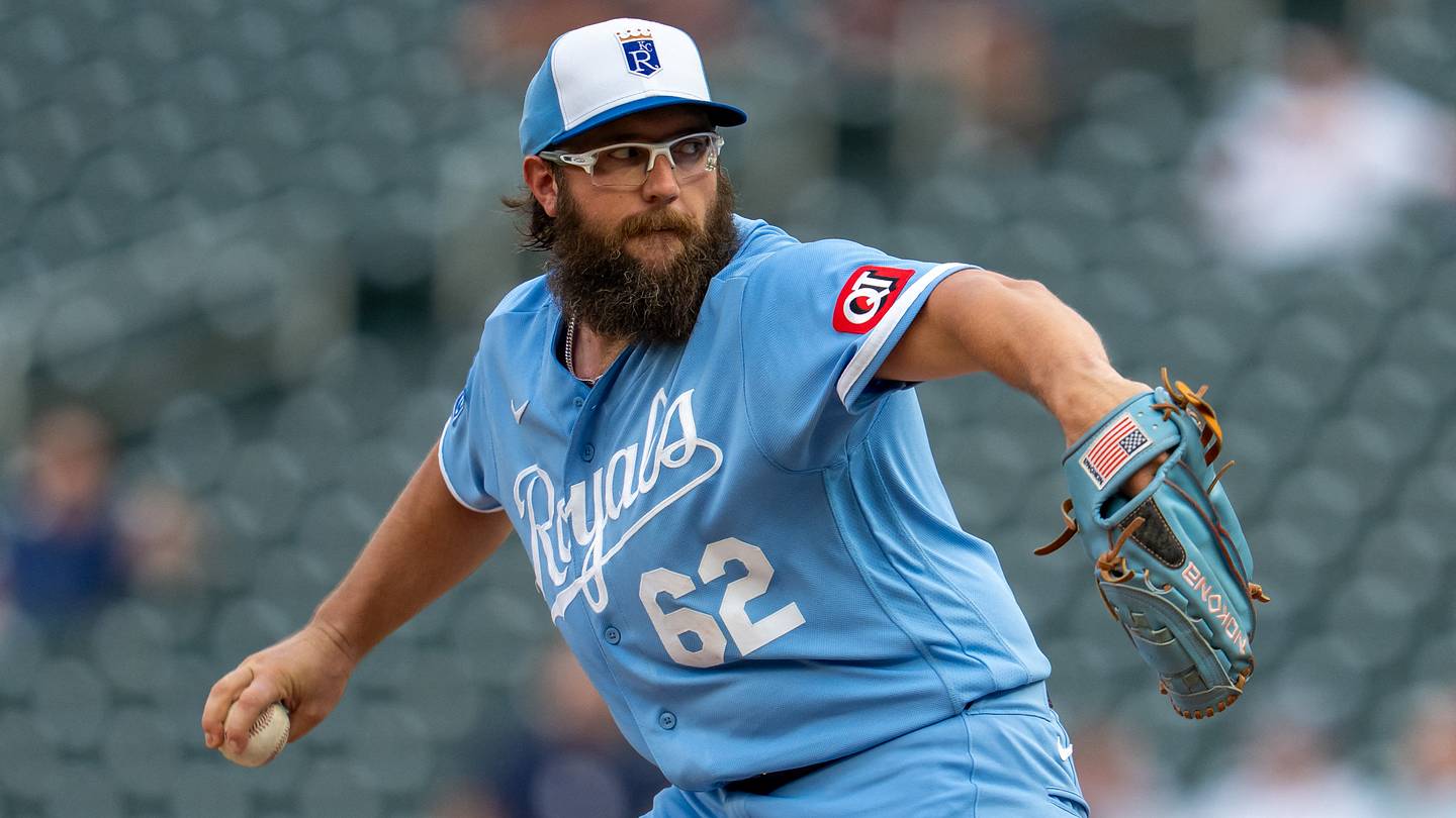 Mariners Saw Signs of a Randy Dobnak Breakout Before Trading Him to the Royals
