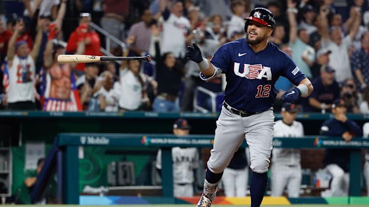 Kyle Schwarber regresa con la selección de Estados Unidos 