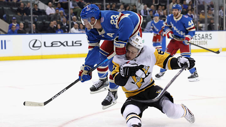 Pittsburgh Penguins v New York Rangers