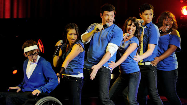 (L-R) Actor/singers Kevin McHale, Jenna Ushkowitz, Cory Monteith, Lea Michele, Chris Colfer and Amber Riley of Fox TV's "Glee" perform at The Gibson Amphitheater on May 20, 2010 in Universal City, California.