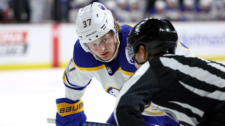 Buffalo Sabres v Arizona Coyotes