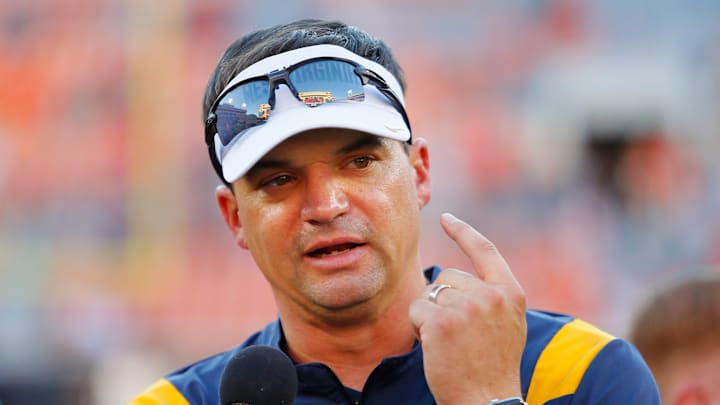 Neal Brown, West Virginia Mountaineers