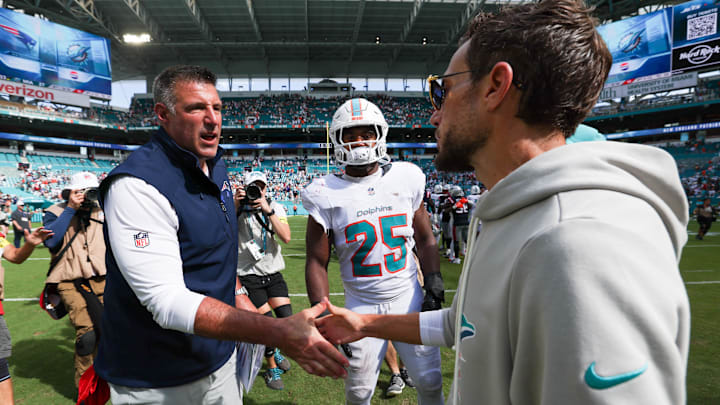 New England Patriots head coach Mike Vrabel greets Miami Dolphins head coach Mike McDaniel after a game at Hard Rock Stadium.