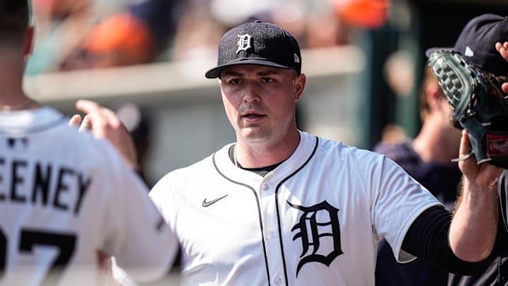 Detroit Tigers pitcher Tarik Skubal (29) high-fives teammate in the dugout after pitching sixth inning against Cleveland Guardians at Comerica Park in Detroit on Thursday, Sept. 18, 2025. Detroit Tigers pitcher Tarik Skubal (29) high-fives teammate in the dugout after pitching sixth inning against Cleveland Guardians at Comerica Park in Detroit on Thursday, Sept. 18, 2025.