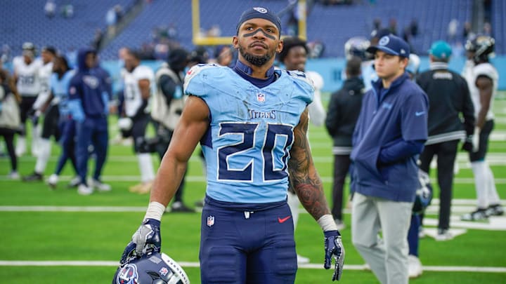 Tennessee Titans running back Tony Pollard (20) walks off the field after the game at Nissan Stadium in Nashville, Tenn., Sunday, Dec. 8, 2024.