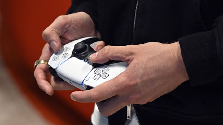 SOCCER PRO LEAGUE EA SPORTS LAUNCH FC25