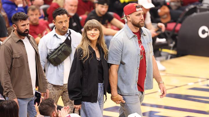 Travis Kelce and Taylor Swift sat courtside at Game 3 of the Knicks-Cavs series in Cleveland. Travis Kelce and Taylor Swift sat courtside at Game 3 of the Knicks-Cavs series in Cleveland.