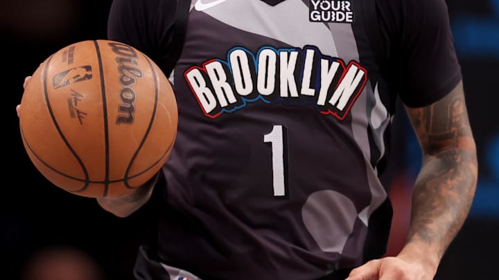 Feb 10, 2025; Brooklyn, New York, USA; Brooklyn Nets guard D'Angelo Russell (1) brings the ball up court against the Charlotte Hornets during the third quarter at Barclays Center. Mandatory Credit: Brad Penner-Imagn Images Feb 10, 2025; Brooklyn, New York, USA; Brooklyn Nets guard D'Angelo Russell (1) brings the ball up court against the Charlotte Hornets during the third quarter at Barclays Center. Mandatory Credit: Brad Penner-Imagn Images