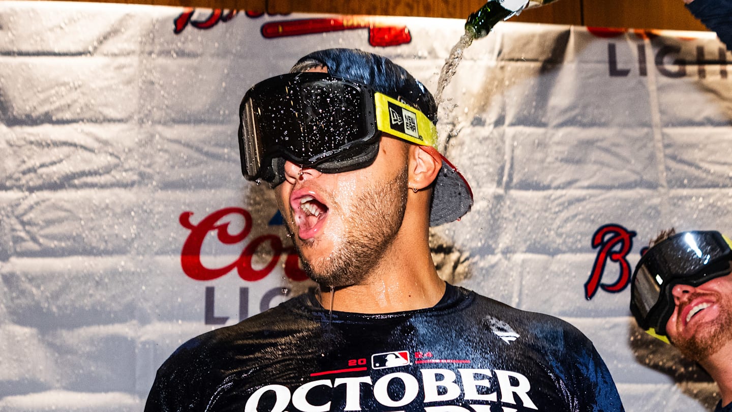 This Braves reliever's contract has aged terribly after such a promising start