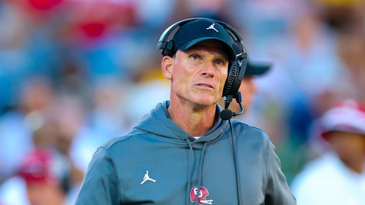Oklahoma coach Brent Venables Oklahoma coach Brent Venables