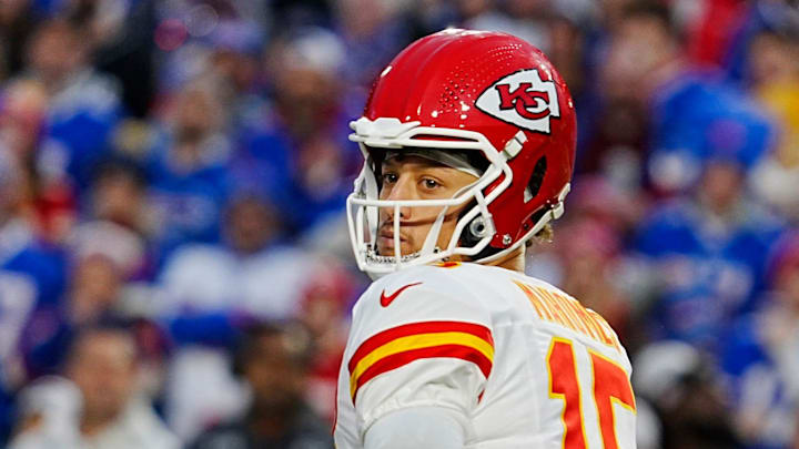 Kansas City's Patrick Mahomes gets ready to throw a pass to a receiver on the left side of the field during first half action against the Buffalo Bills in Orchard Park, Nov.17, 2024.