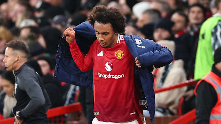 Joshua Zirkzee went straight down the tunnel Joshua Zirkzee went straight down the tunnel