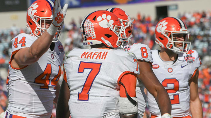 Clemson running back Phil Mafah (7)