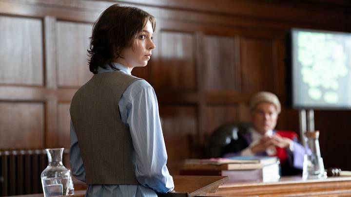 Emma Myers as Pip Fitz-Amobi in A Good Girl's Guide to Murder season 2 Emma Myers as Pip Fitz-Amobi in A Good Girl's Guide to Murder season 2
