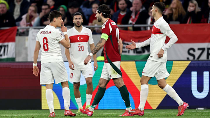 Arda Güler et Dominik Szoboszlai se sont embrouillés lors du match entre la Hongrie et la Turquie en Ligue des Nations.