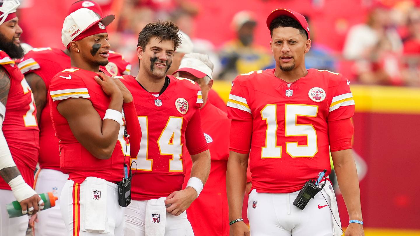 Is there any legitimacy to the Chiefs' QB2 battle?