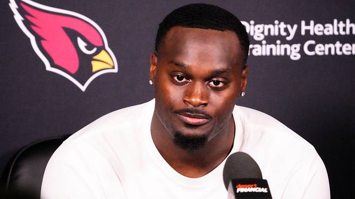 Arizona Cardinals running back Jeremiyah Love (4) during rookie mini-camp on May 8, 2026, at the Dignity Health Arizona Cardinals Training Center in Tempe, Ariz. Arizona Cardinals running back Jeremiyah Love (4) during rookie mini-camp on May 8, 2026, at the Dignity Health Arizona Cardinals Training Center in Tempe, Ariz.