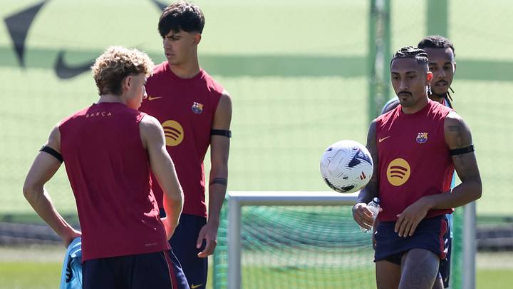 FC Barcelona Training Session