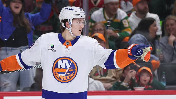 NHL: OCT 29 Islanders vs Wild