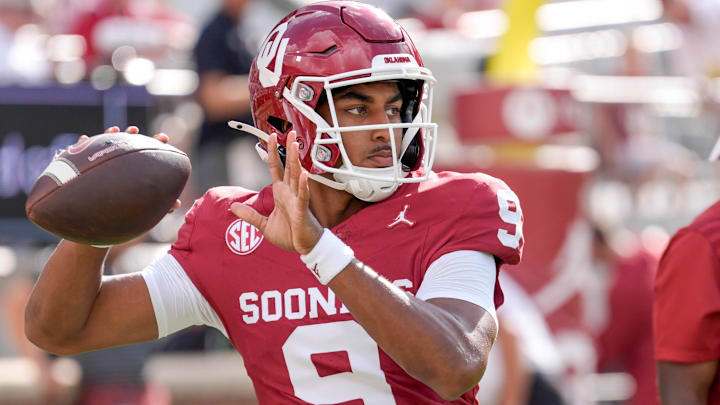 Oklahoma quarterback Michael Hawkins Jr.