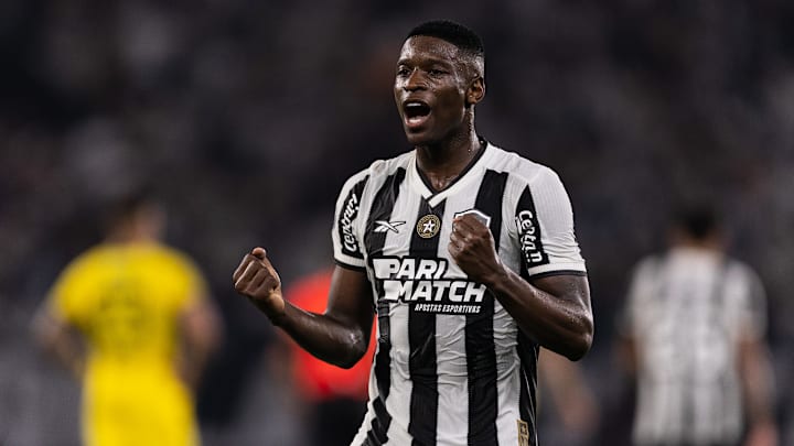 Luiz Henrique é a grande estrela do elenco do Botafogo