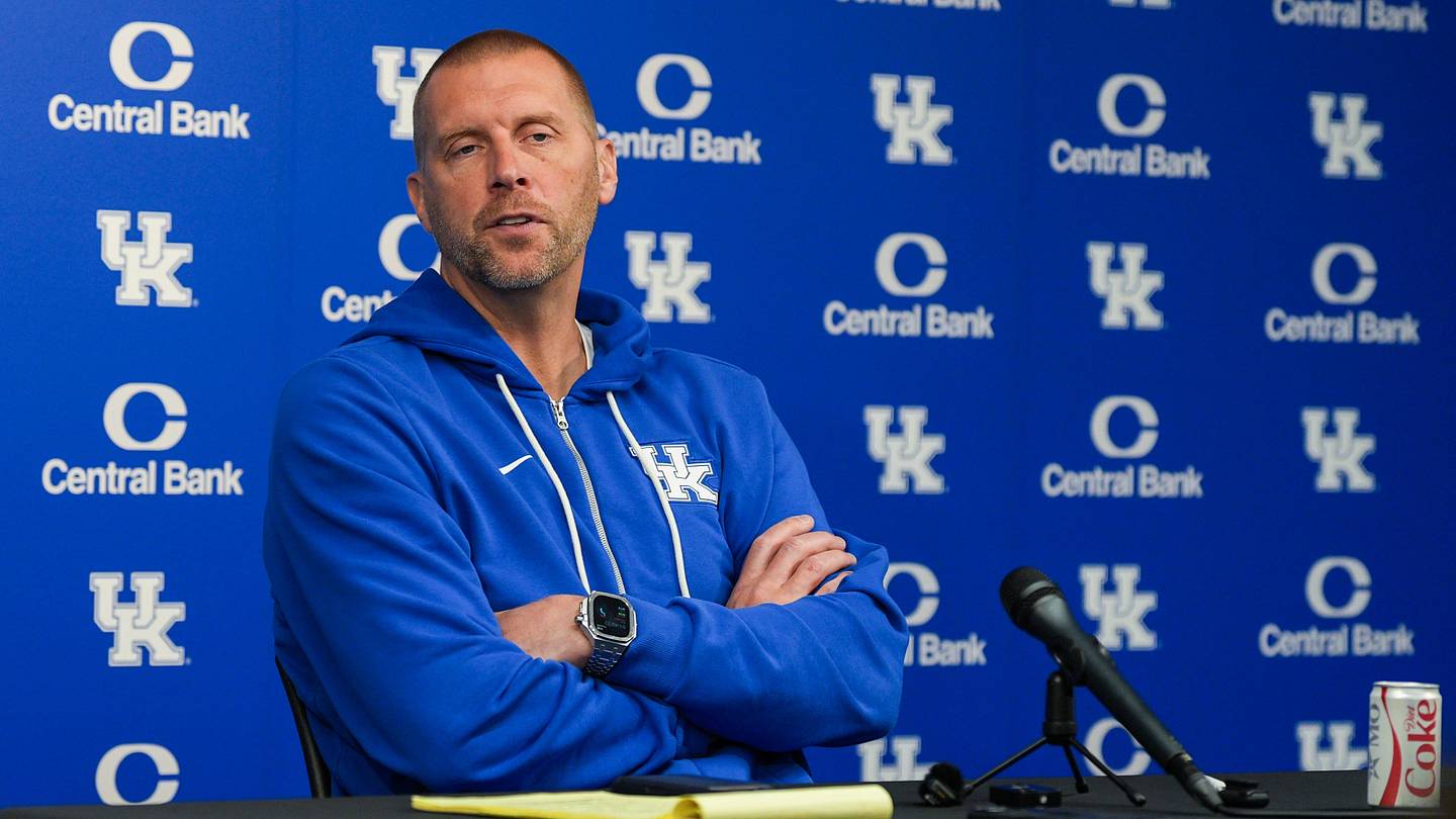 Mark Pope has a genius idea for his last assistant coaching position