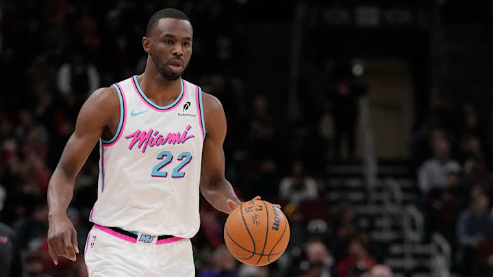 Los Lakers no descartarían completar con el Heat un cambio por Andrew Wiggins