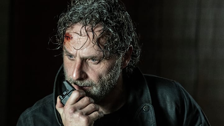 Andrew Lincoln as Rick Grimes in The Walking Dead: The Ones Who Live Season 1, Episode 6 