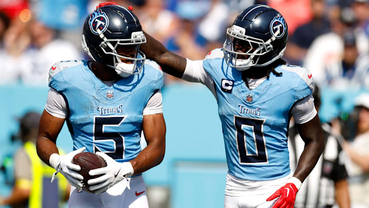 Indianapolis Colts v Tennessee Titans