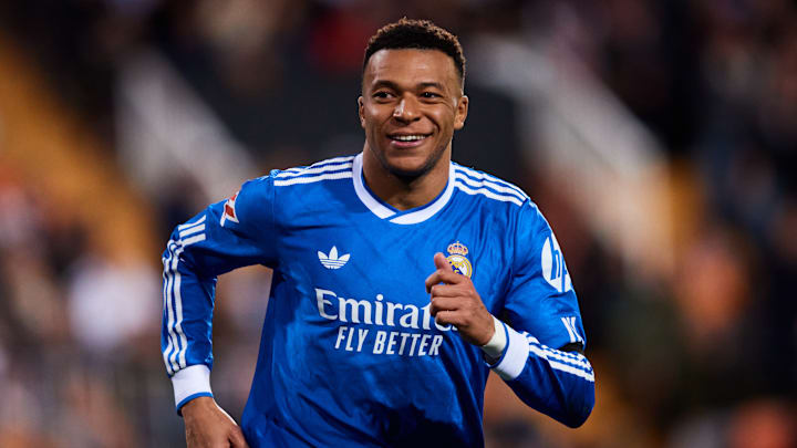 Valencia CF v Real Madrid CF - LaLiga EA Sports