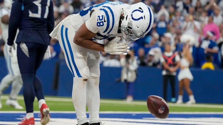 Indianapolis Colts running back Jonathan Taylor (28) celebrates after rushing for a touchdown Sunday, Dec. 22, 2024, during a game against the Tennessee Titans at Lucas Oil Stadium in Indianapolis.