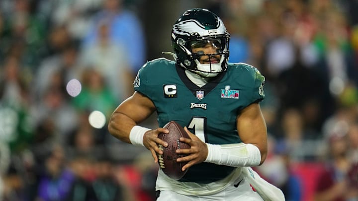 Jalen Hurts se convierte en el jugador mejor pagado en la historia de la NFL