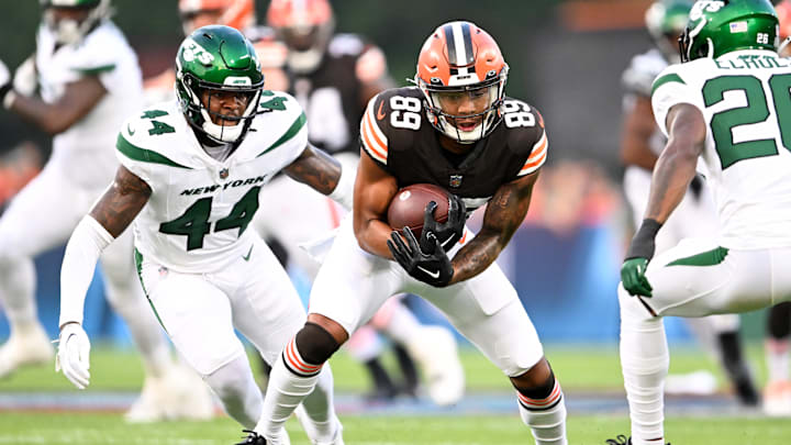 New York Jets v Cleveland Browns