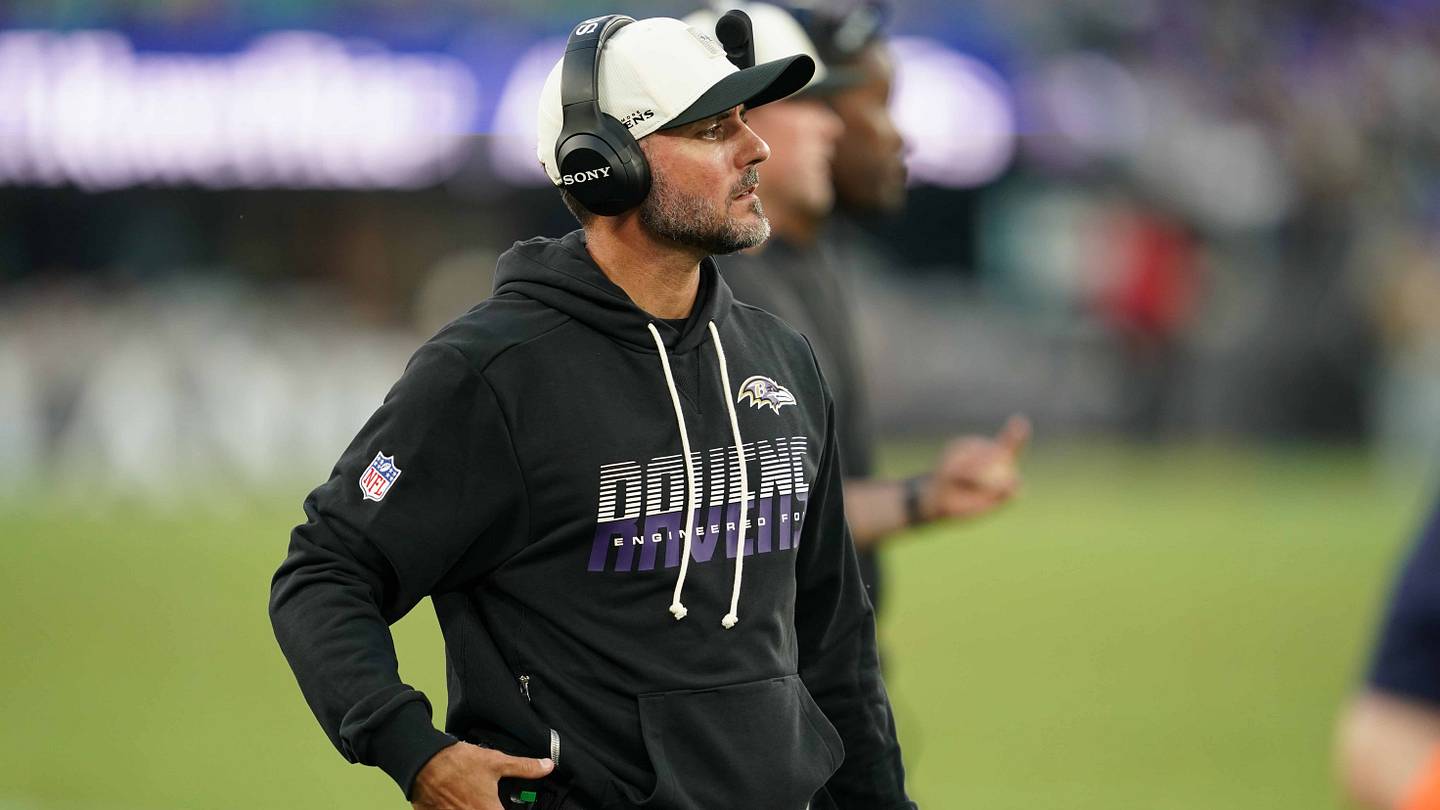 Jesse Minter Relied On Tried And True Schematics In Ravens Preseason Debut