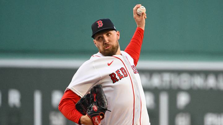 Apr 7, 2026; Boston, Massachusetts, USA; Boston Red Sox starting pitcher Garrett Crochet (35) pitches against the Milwaukee Brewers during the first inning at Fenway Park. Mandatory Credit: Eric Canha-Imagn Images Apr 7, 2026; Boston, Massachusetts, USA; Boston Red Sox starting pitcher Garrett Crochet (35) pitches against the Milwaukee Brewers during the first inning at Fenway Park. Mandatory Credit: Eric Canha-Imagn Images