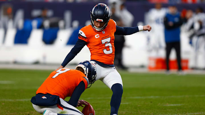 Indianapolis Colts v Denver Broncos