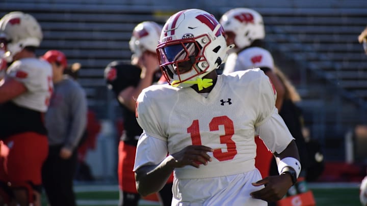 Wisconsin WR Eugene Hilton