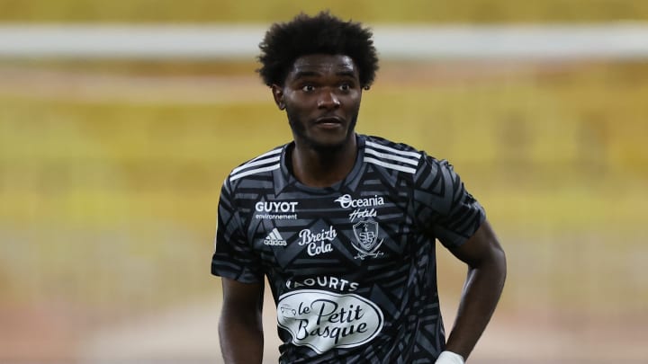 Lilian Brassier voudrait quitter Brest cet été.