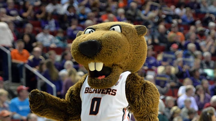 Mar 5, 2016; Seattle , WA, USA; Oregon State Beavers mascot Benny during a womens semifinal against the Washington Huskies in the Pac-12 Conference tournament at KeyArena. Oregon State defeated Washington 57-55. Mandatory Credit: Kirby Lee-Imagn Images Mar 5, 2016; Seattle , WA, USA; Oregon State Beavers mascot Benny during a womens semifinal against the Washington Huskies in the Pac-12 Conference tournament at KeyArena. Oregon State defeated Washington 57-55. Mandatory Credit: Kirby Lee-Imagn Images